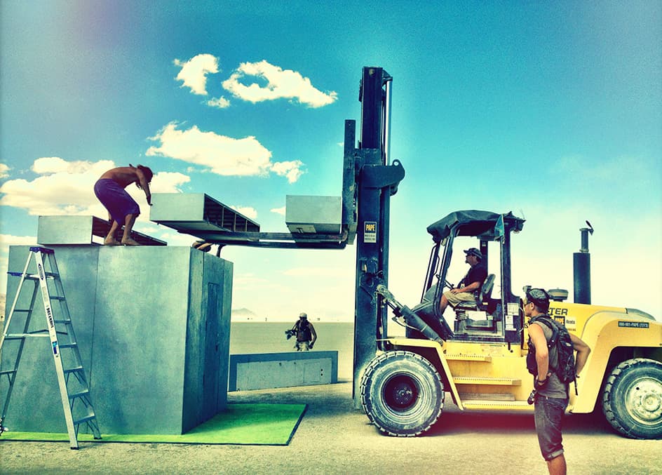 Assembling the Dreambox roof